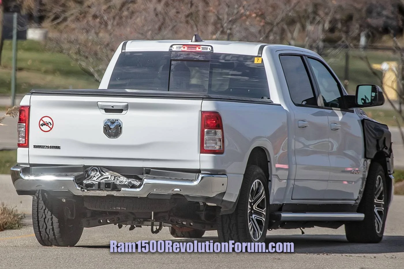 Ram 1500 REV 📸 Ram 1500 Revolution EV Pickup Mule Spied Benchmarking F-150 Lightning, Hummer EV, Rivian R1T ram1500-revolution-ev-electric-pickup-mule-benchmarking-14