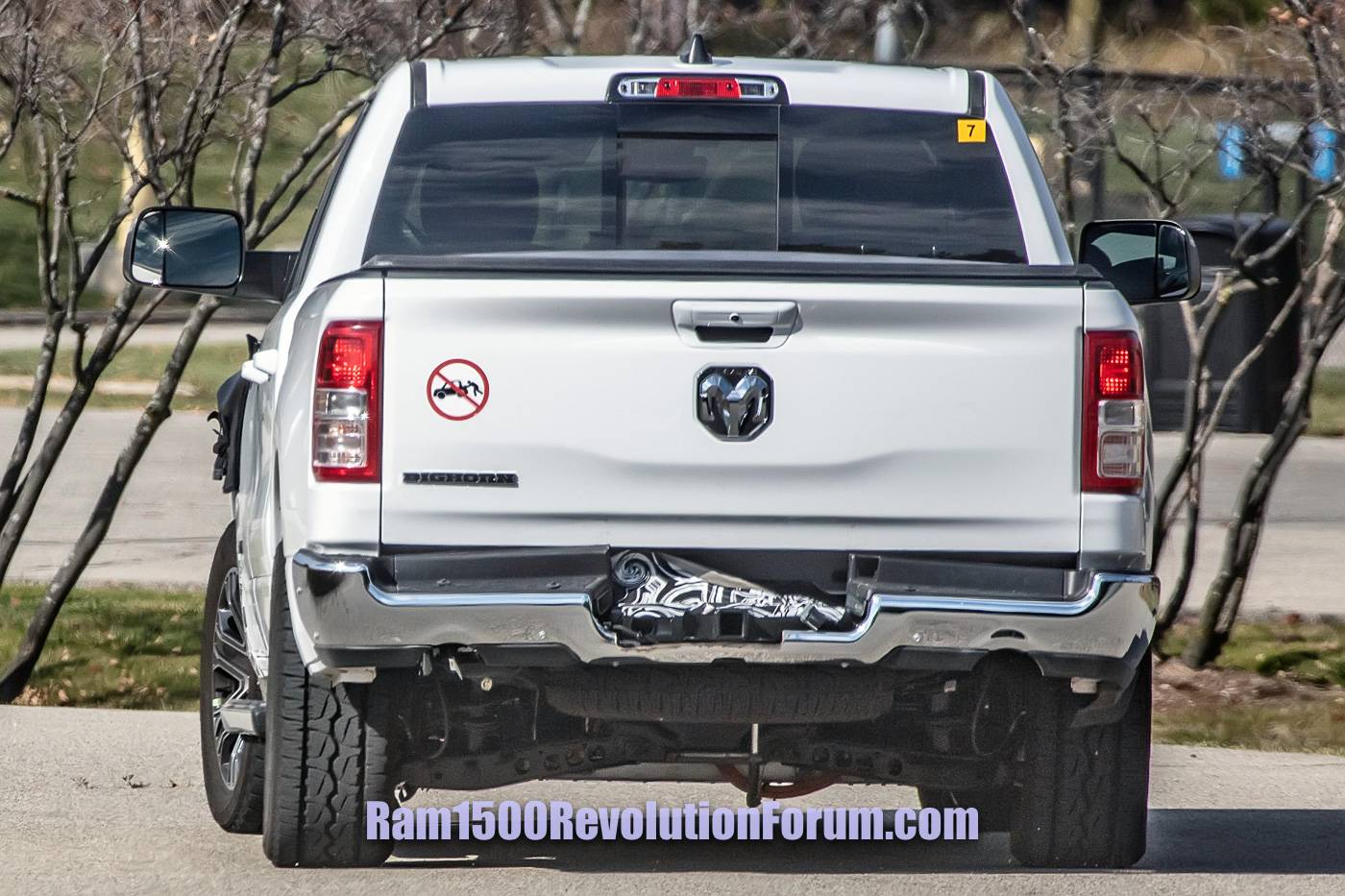 Ram 1500 REV 📸 Ram 1500 Revolution EV Pickup Mule Spied Benchmarking F-150 Lightning, Hummer EV, Rivian R1T ram1500-revolution-ev-electric-pickup-mule-benchmarking-18