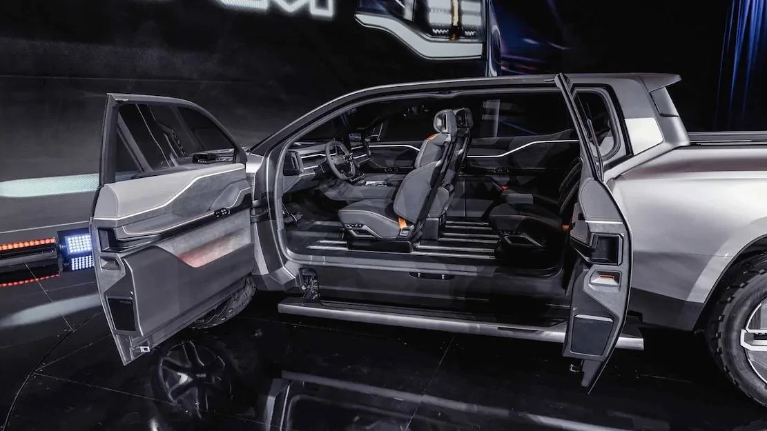 Ram 1500 REV 2024 Ram 1500 Revolution EV Truck Concept Official Reveal! ⚡️🐏 Ram-1500-Revolution-EV-pickup-truck-concept-reveal-29 Larg