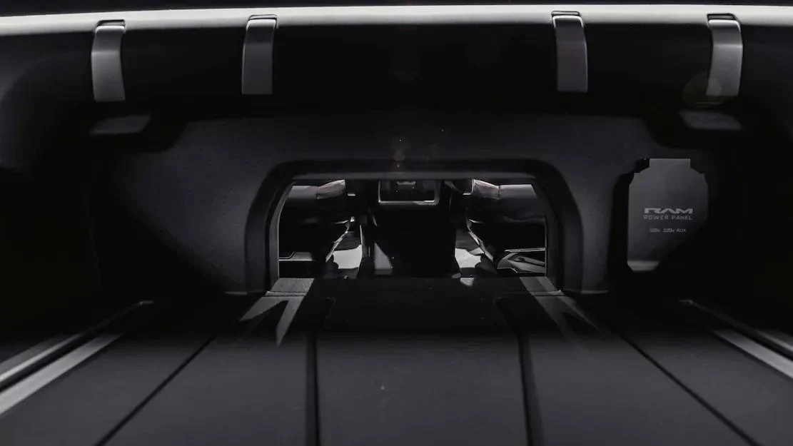 Ram 1500 REV 2024 Ram 1500 Revolution EV Truck Concept Official Reveal! ⚡️🐏 Ram-1500-Revolution-EV-pickup-truck-concept-reveal-35 Larg