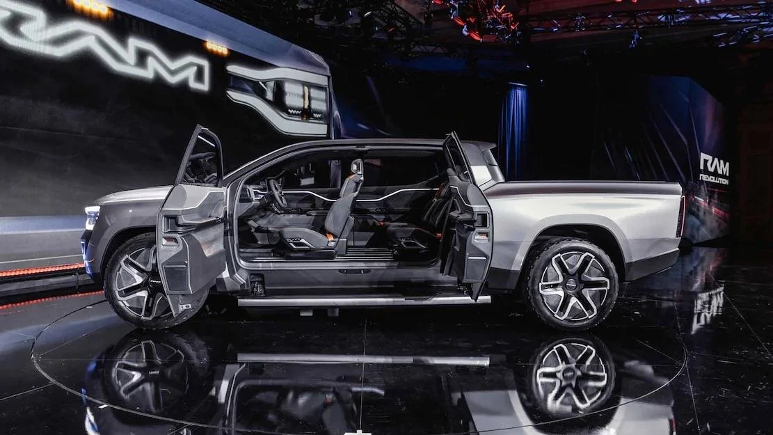 Ram 1500 REV 2024 Ram 1500 Revolution EV Truck Concept Official Reveal! ⚡️🐏 Ram-1500-Revolution-EV-pickup-truck-concept-reveal-56 Larg