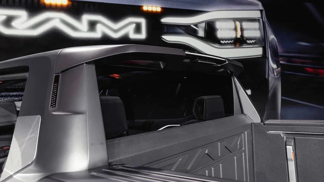 Ram 1500 REV 2024 Ram 1500 Revolution EV Truck Concept Official Reveal! ⚡️🐏 Ram-1500-Revolution-EV-pickup-truck-concept-reveal-64 Larg