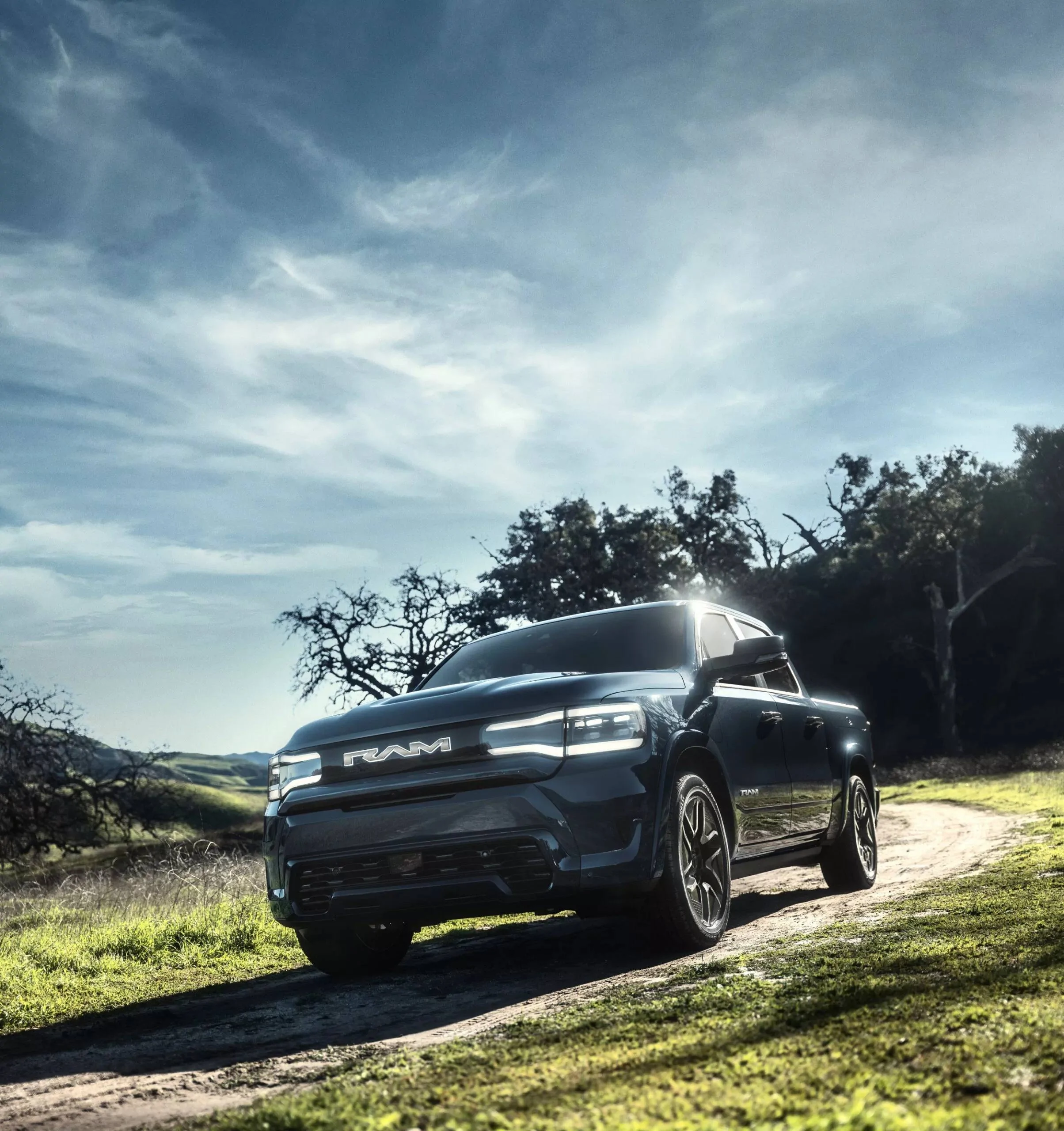 Ram 1500 REV Production 2025 Ram REV 1500 Official Photos Gallery! Exterior, Interior, Frunk 2025-RAM-1500-REV-Electric-Pickup-12